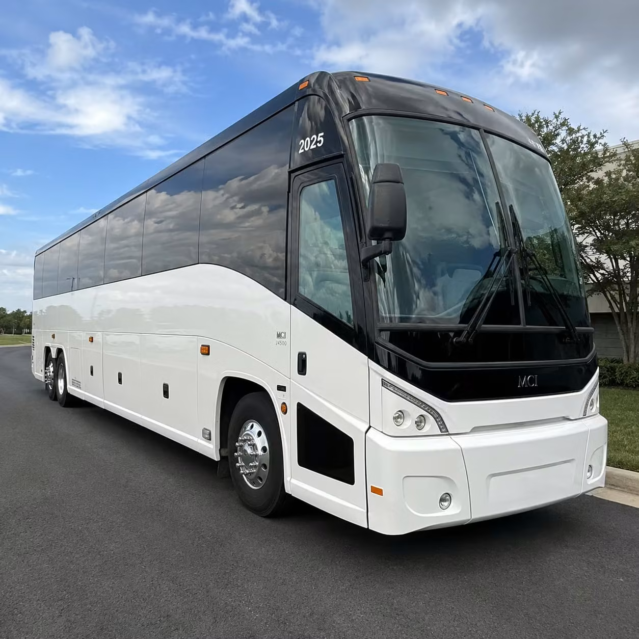 long distance concert shuttle buses from salina to wichita and kansas city