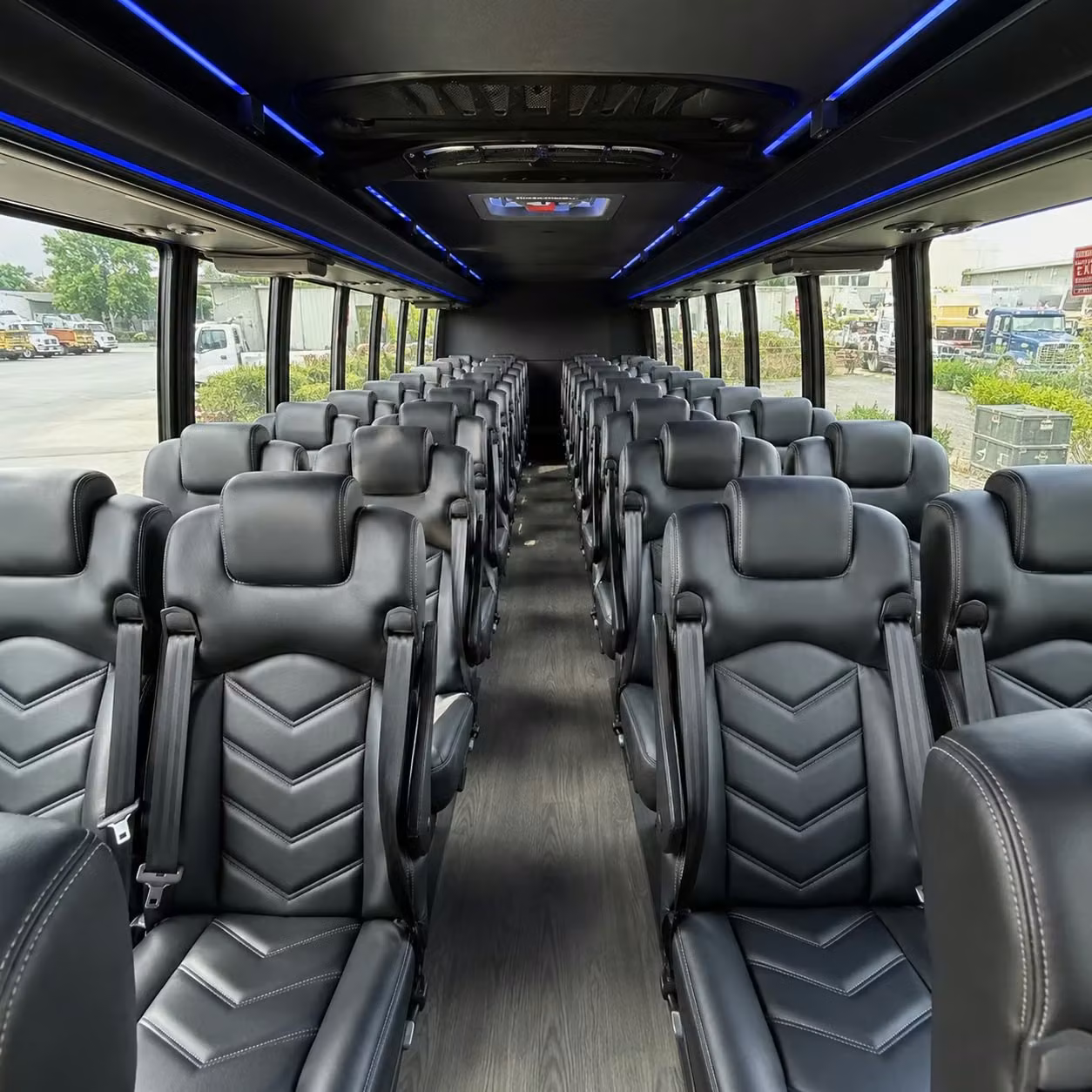 salina 28 passenger minibus rental