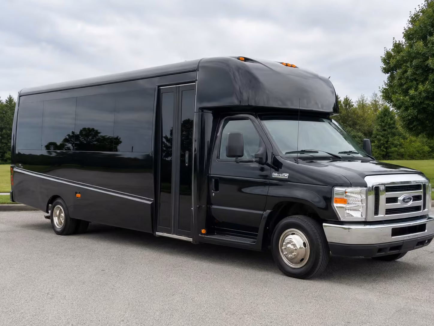 salina airport shuttle services